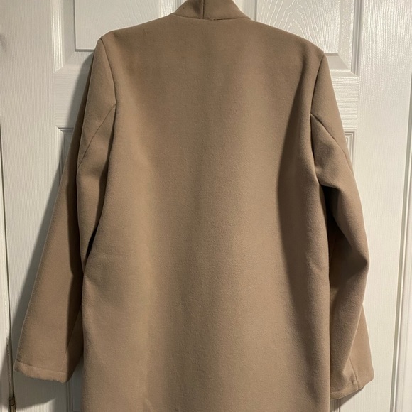 🐶 NWT Boohoo Collarless Wool Look Coat - Picture 13 of 14